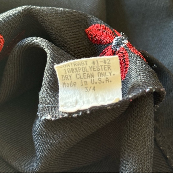 Vintage Black Mini Dress with White Trim and Red Floral Accents - Picture 6 of 6